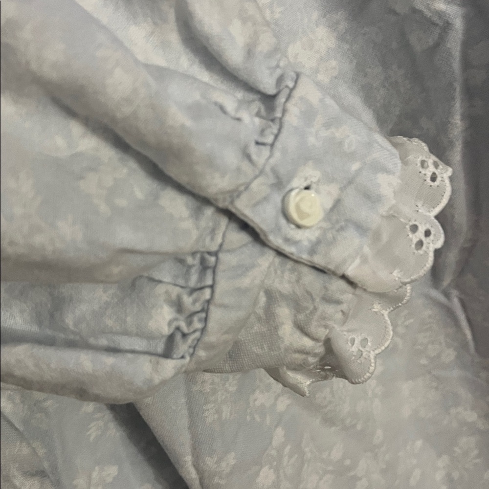 Lanz of Salzburg Cotton Flannel Nightgown Eyelet Trim Blue Floral Vintage M - Picture 8 of 14